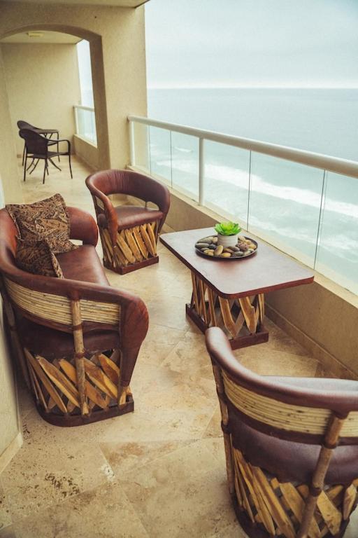 'Luxury Oceanfront Penthouse With Pools, Jacuzzis And Spectacular Ocean Views' Apartment Rosarito Exterior photo